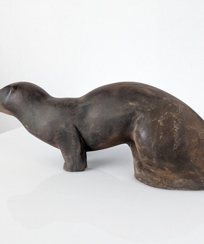 Escultura animal de Nutria por Elena Laverón - Imagen 5