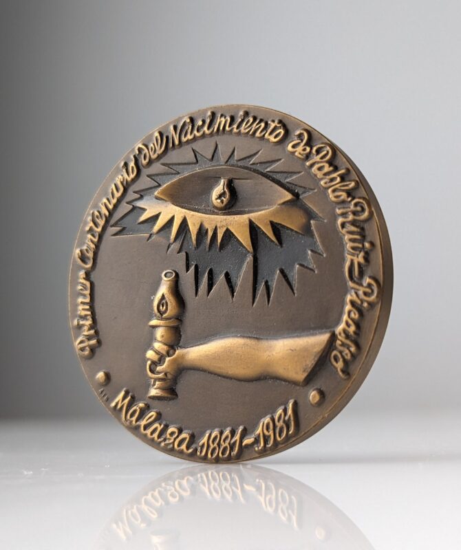 Medalla Homenaje a Picasso por Miguel Berrocal 1981 - Imagen 2