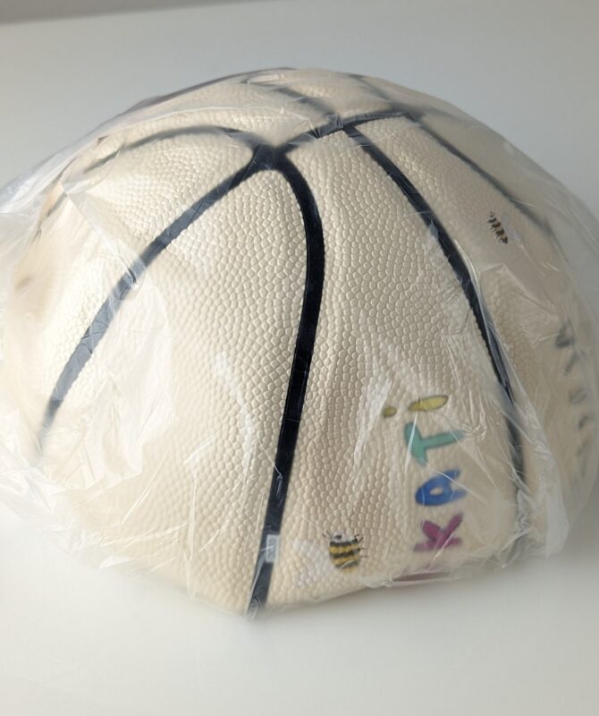 Basketball Art Ball de Javier Calleja x Mira Mikati Edición Limitada Málaga 2023 - Imagen 2