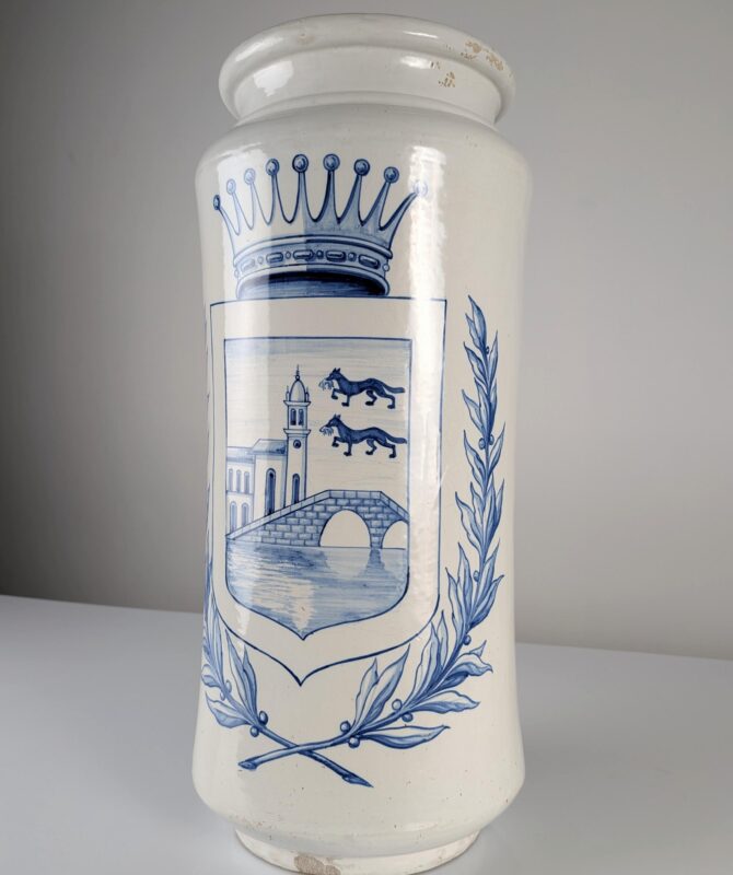 Antiguo Paragüero Bastonero de cerámica Talavera con Escudo de Bilbao - Imagen 7