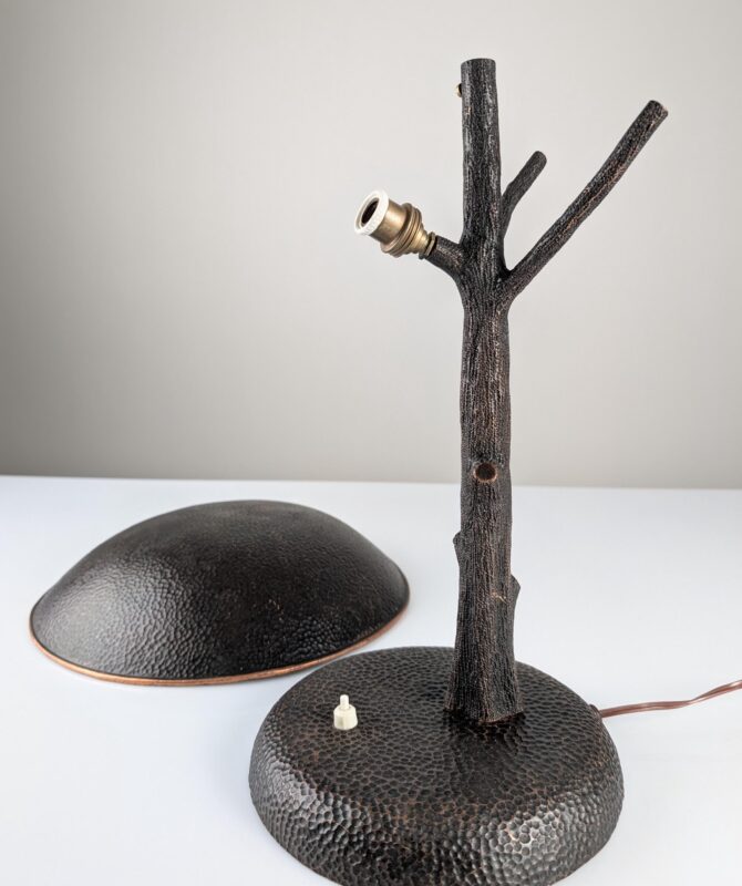 Lámpara Escultural de Cobre Martillado en Forma de Árbol, Mid-Century Modern - Imagen 4