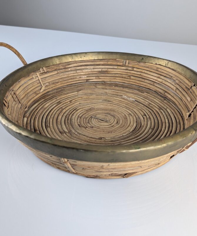 Cesta de Centro de Mesa en Ratán y Latón con Asas Estilo Gabriella Crespi 1970s - Imagen 8