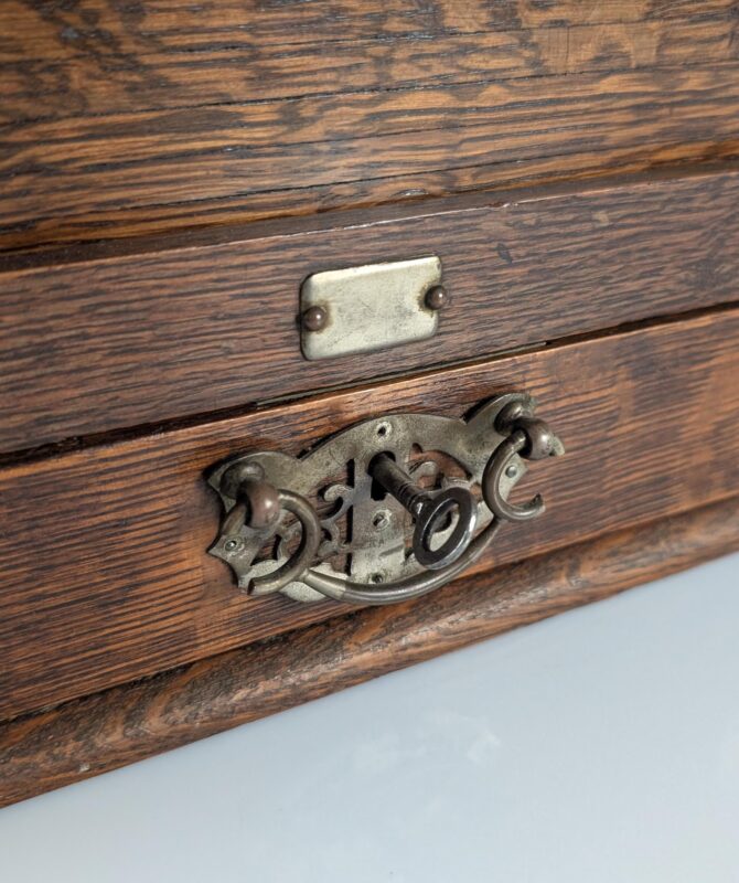 Escribanía Victoriana de Sobremesa en Roble Oscuro con Persiana Automática, Inglaterra, Siglo XIX - Imagen 7