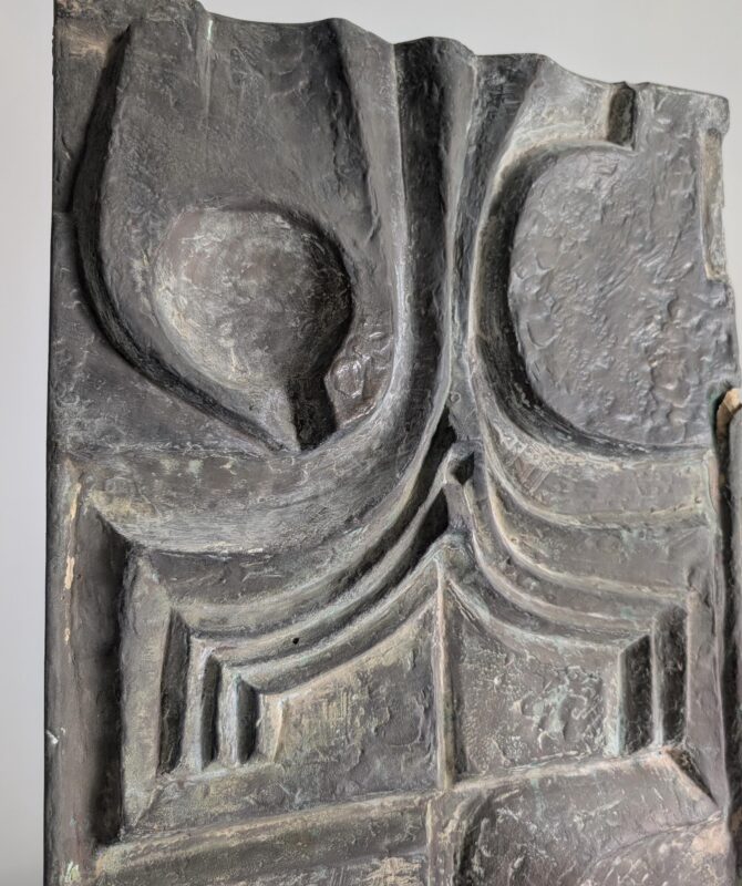 Placa Escultura Brutalista en Relieve de Fibra de Vidrio, 1960s - Imagen 2