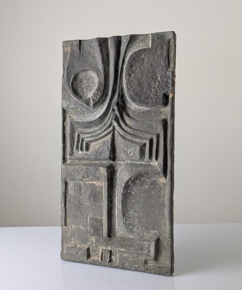 Placa Escultura Brutalista en Relieve de Fibra de Vidrio, 1960s