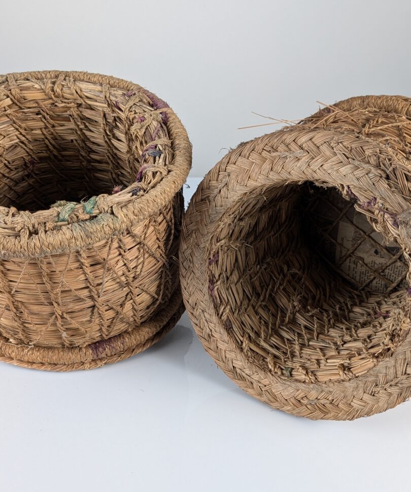 Par de Cestas Rústicas Españolas Andaluzas de Esparto 1960s