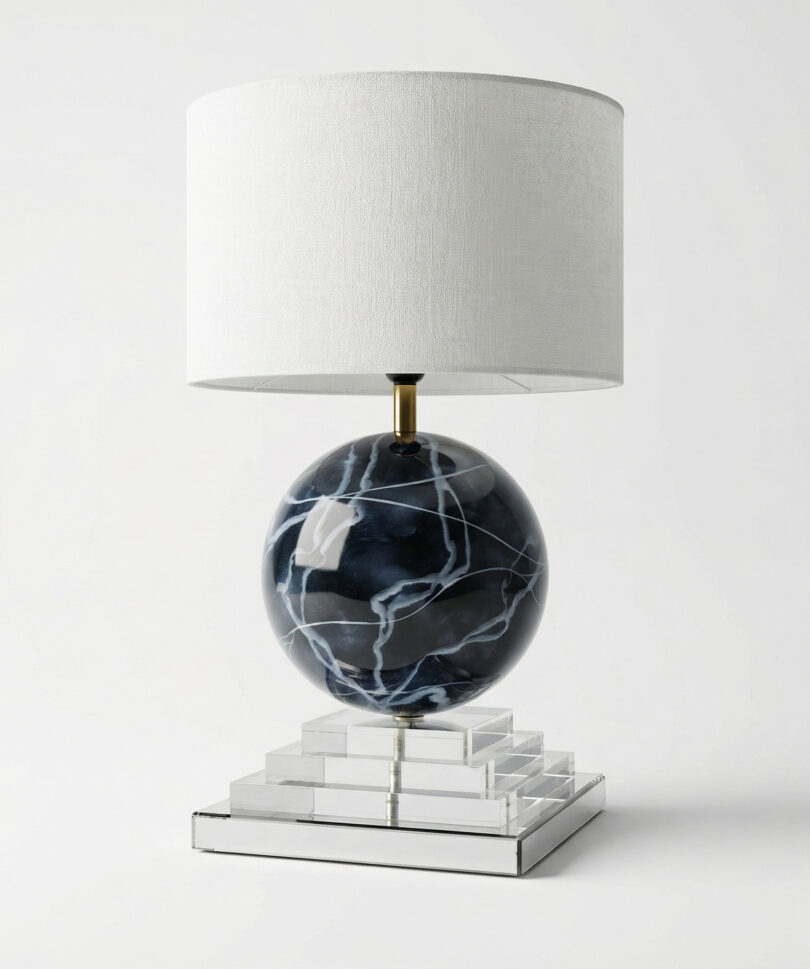 Lámpara Arquitectónica Esfera Efecto Mármol Base Lucite Escalonada 1970s