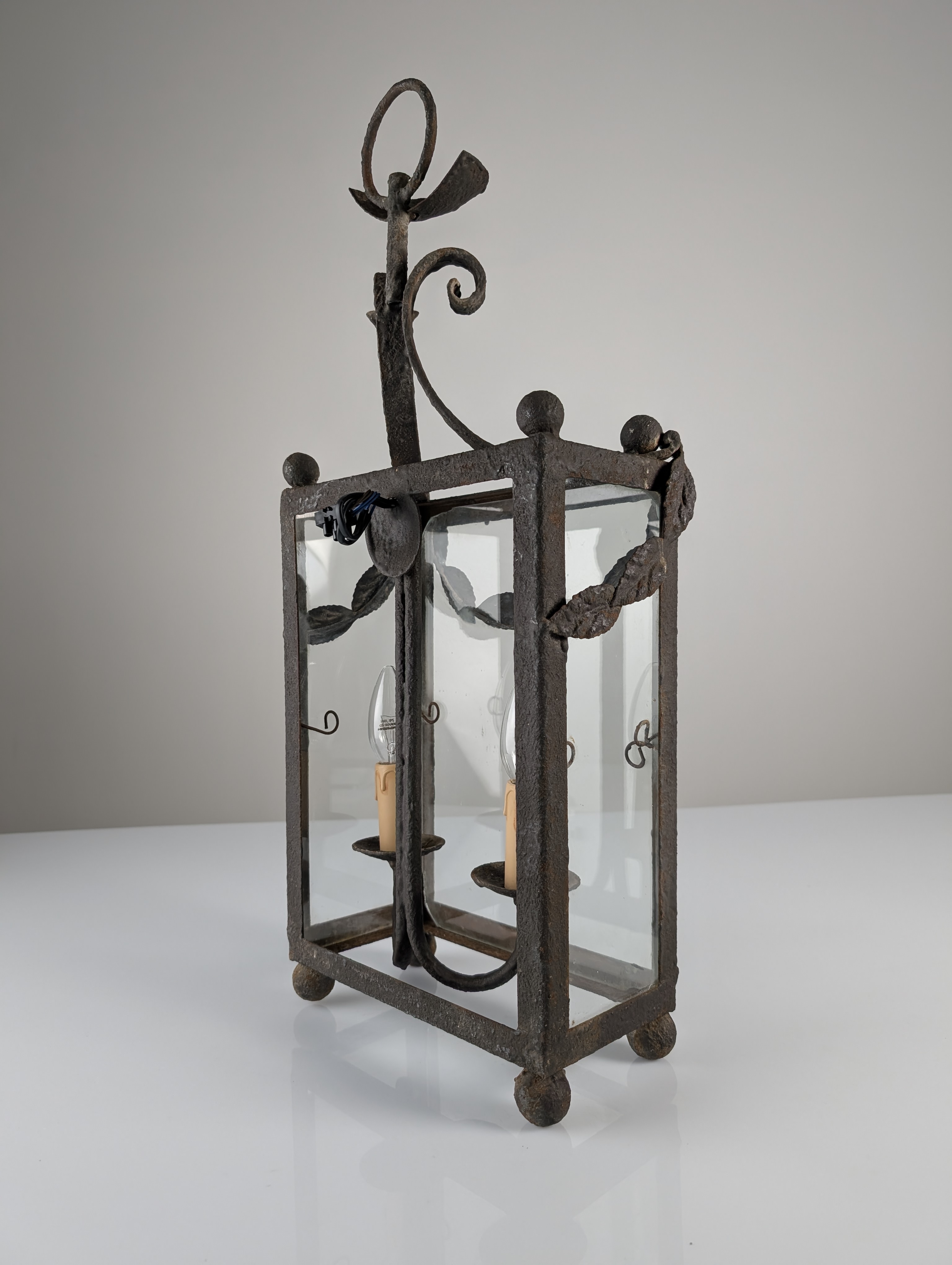 Farol de Hierro Forjado con Paneles de Cristal, Motivos de Hojas - Imagen 9