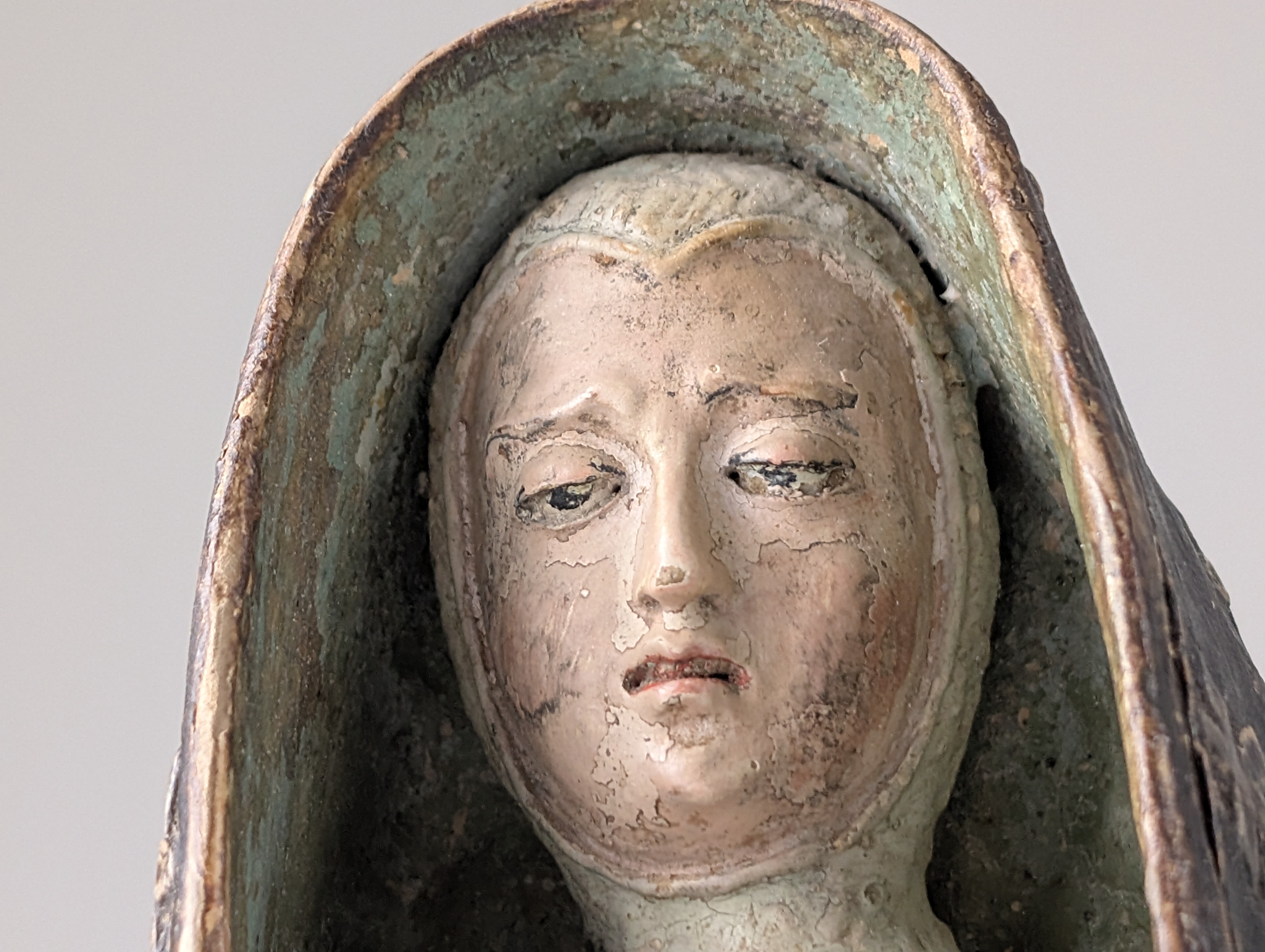Escultura Mater Dolorosa en Terracota Policromada, Siglo XVIII - Imagen 16