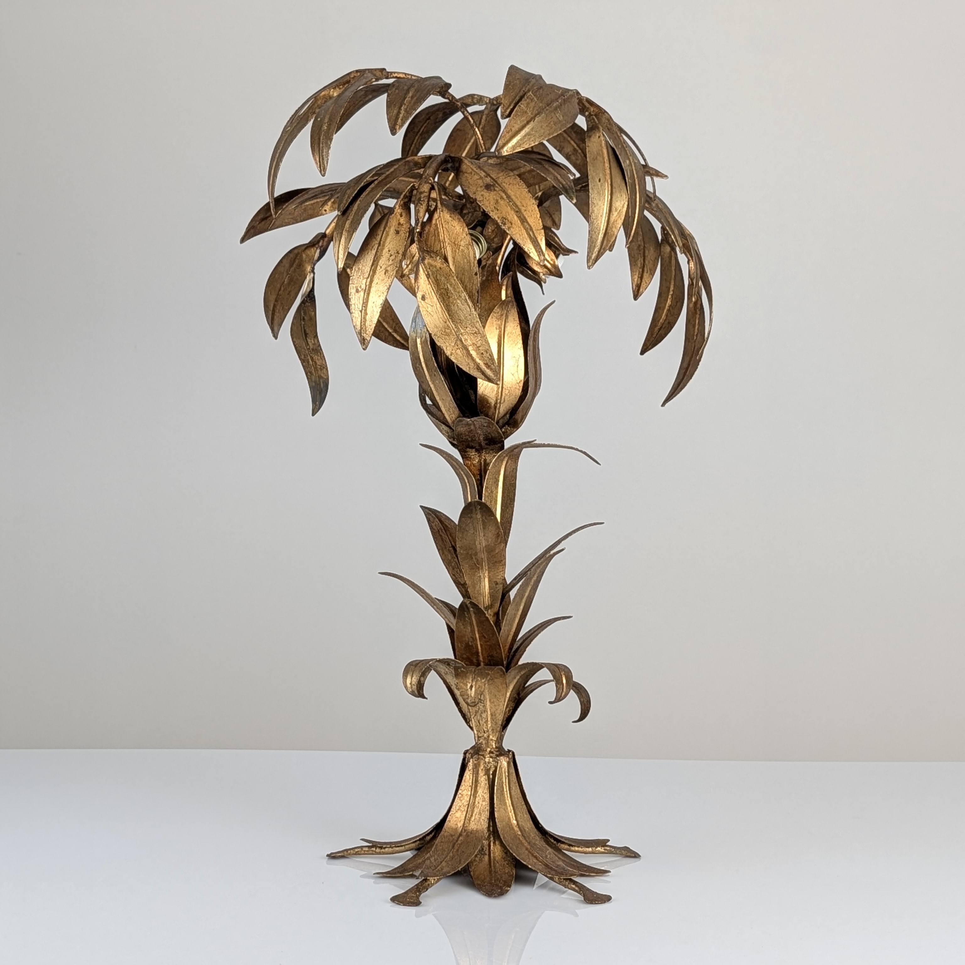 Lámpara de Mesa Palmera en Metal Dorado de Hans Kögl, 1970s