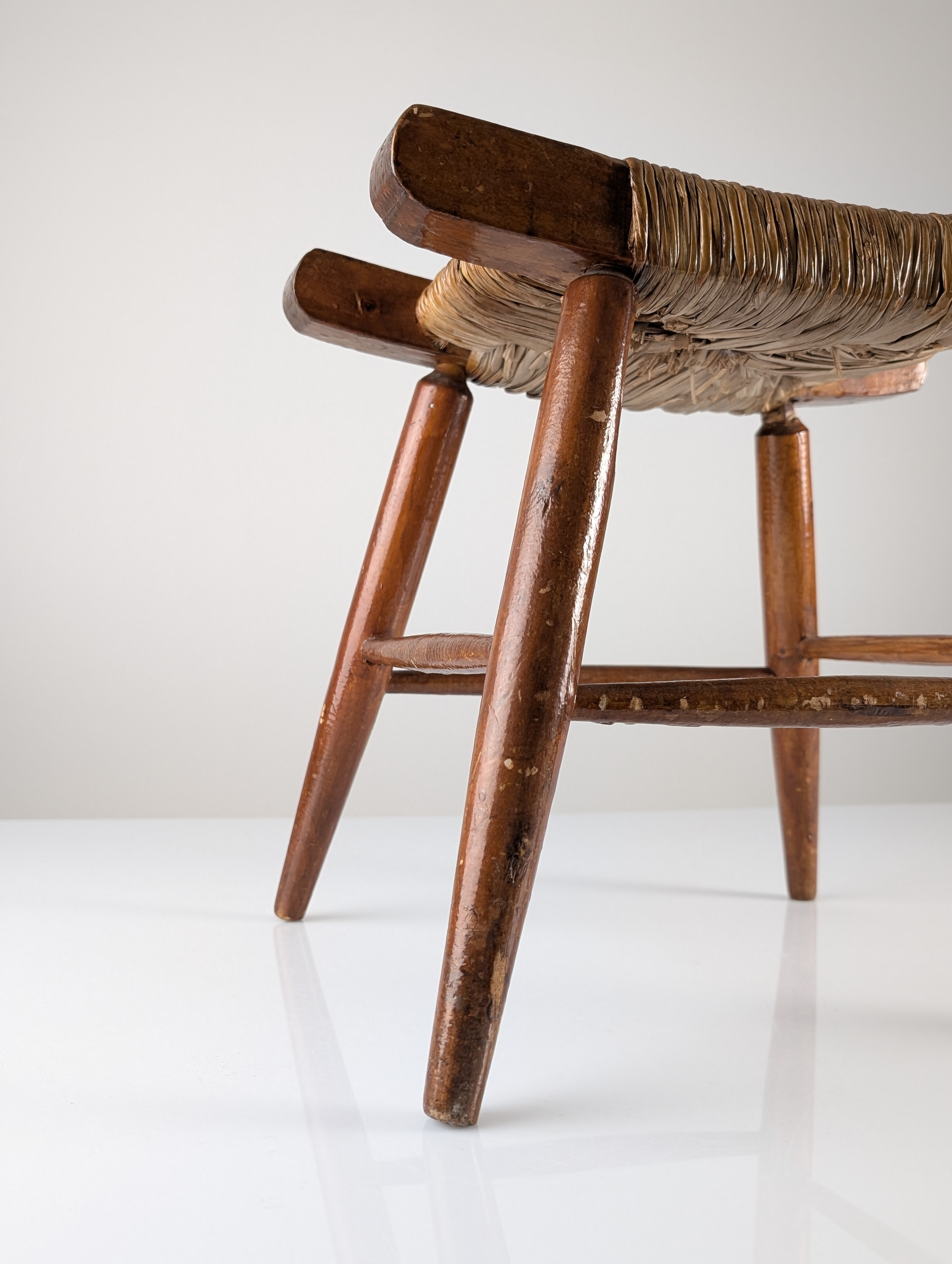 Taburete Rústico de Madera y Enea "Tajo", España, 1940s - Imagen 12