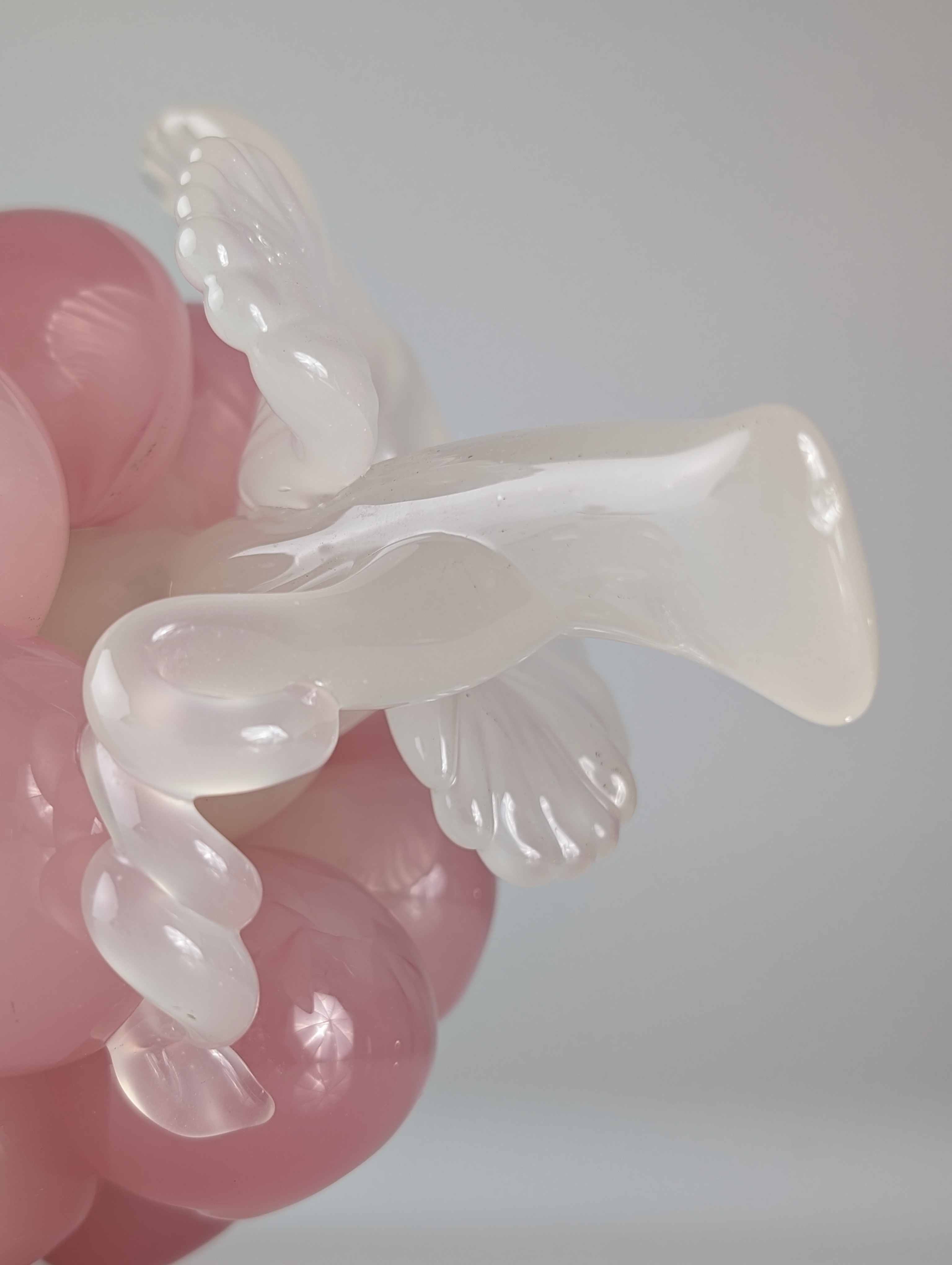 Escultura de Racimo de Uvas en Cristal de Murano, Rosa y Blanco Translúcido, Mid-Century - Imagen 5