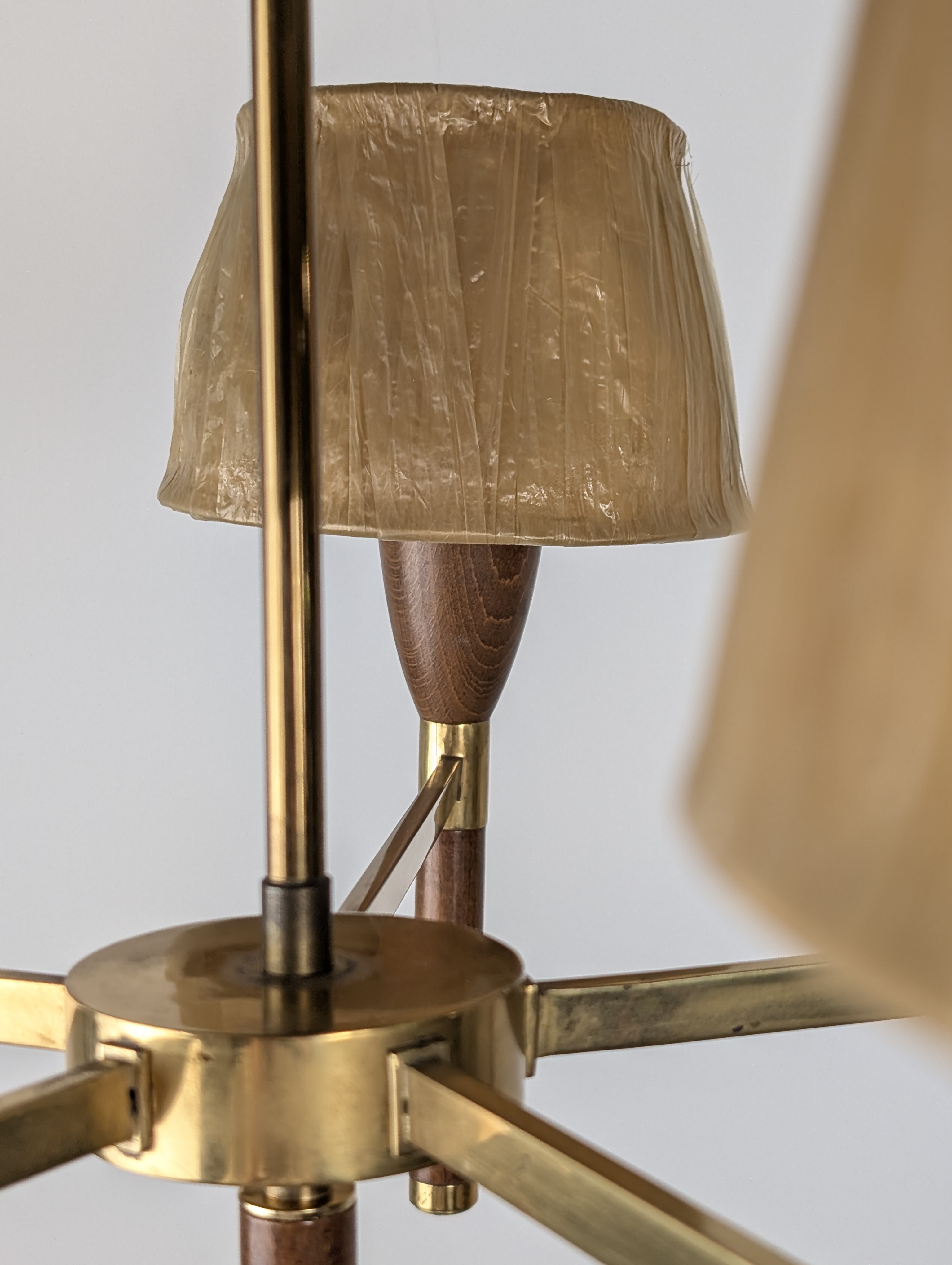 Lámpara danesa de cinco brazos en madera y latón, 1950s - Imagen 10
