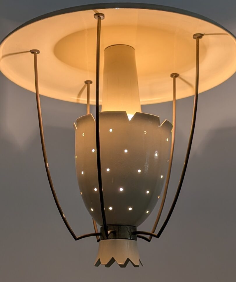 Lámpara Colgante de Metal Perforado con Detalles en Latón, Italia, 1940s