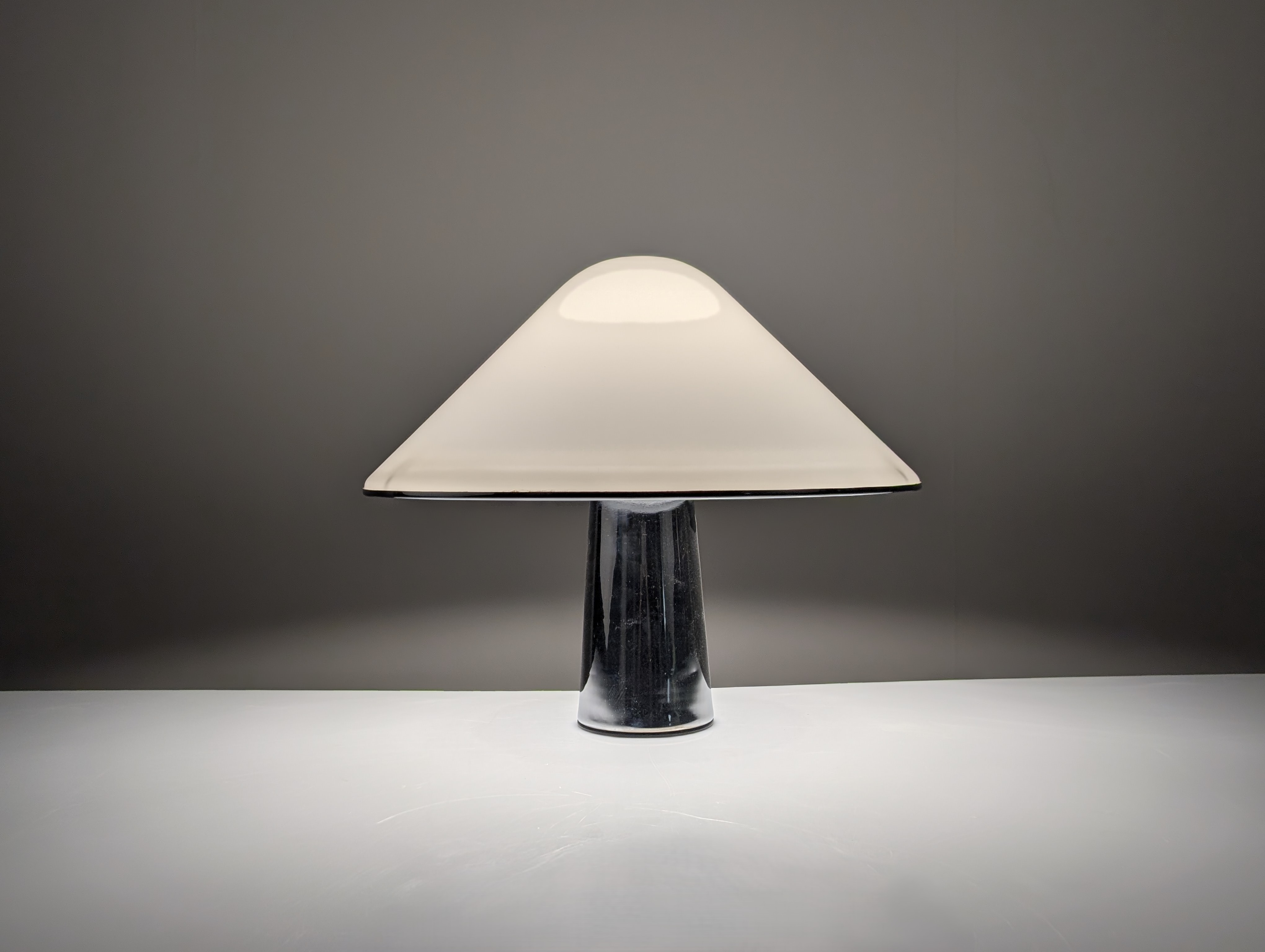 Lámpara de Mesa Elpis de Harvey Guzzini para IGuzzini, 1970s - Imagen 4