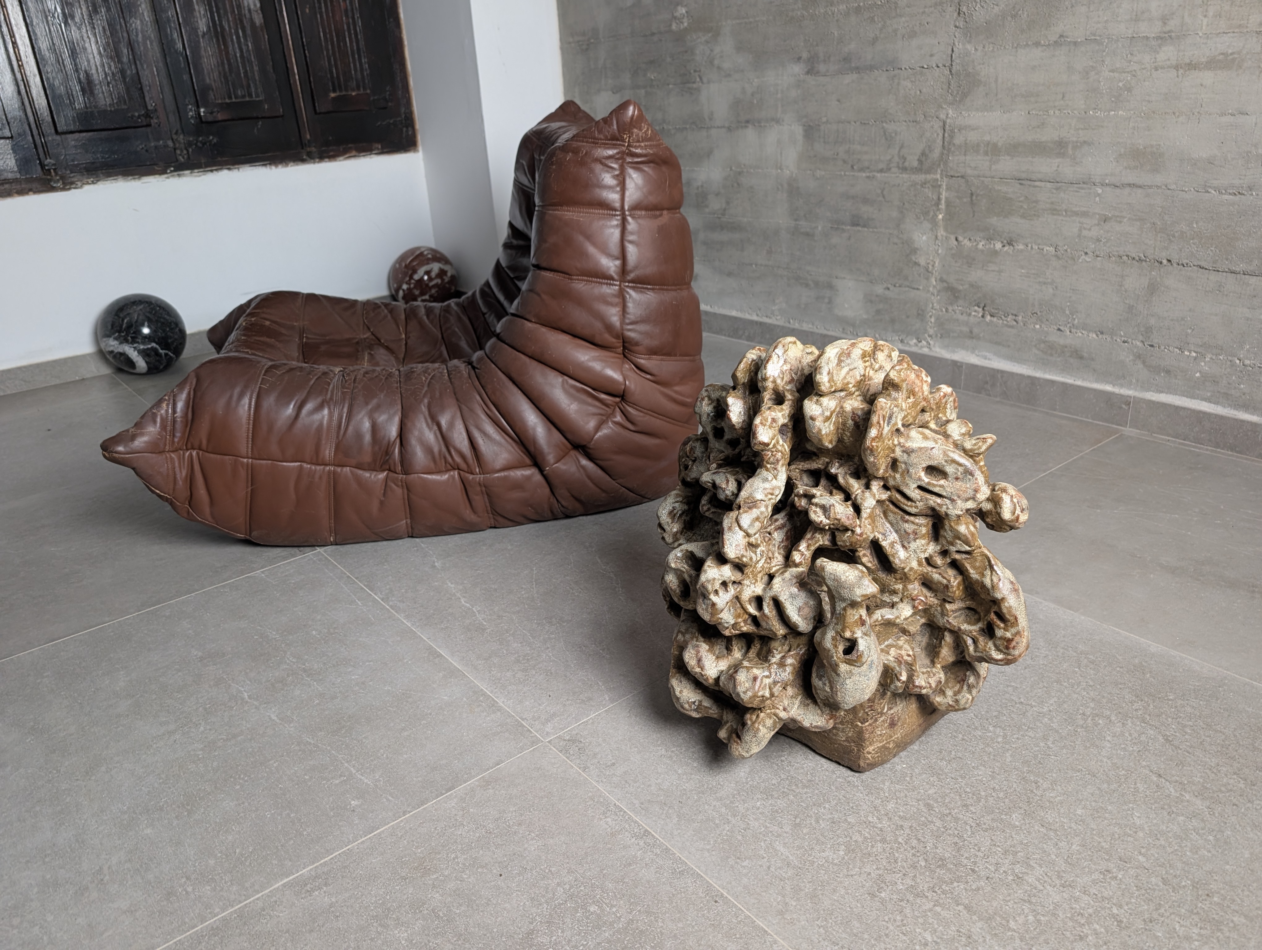 Gran Escultura Orgánica en Gres Vidriado con Formas de Coral, Firmada, 2002 - Imagen 6